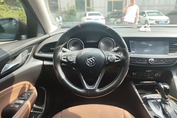 Used Buick Regal 2019 20T Luxury Model China VI Standard Steering Wheel