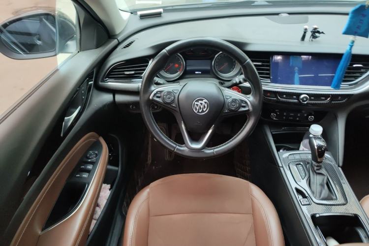Used Buick Regal 2019 20T Elite Version China VI Standard Steering Wheel