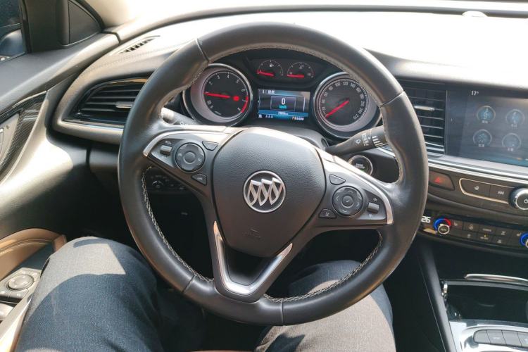 Used Buick Regal 2019 20T Elite Version China VI Standard Steering Wheel
