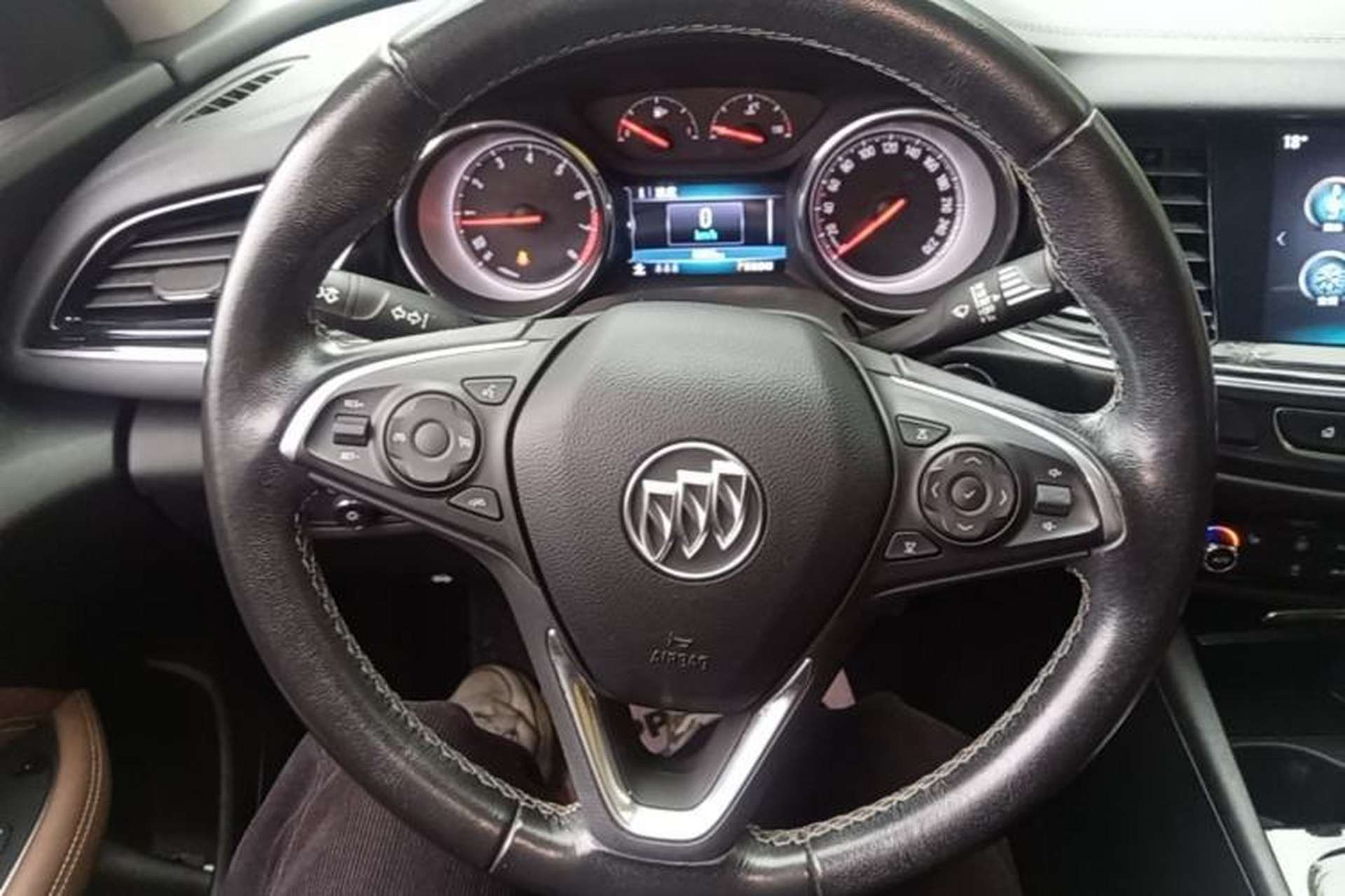 Used Buick Regal 2019 20T Elite Version China VI Standard Steering Wheel