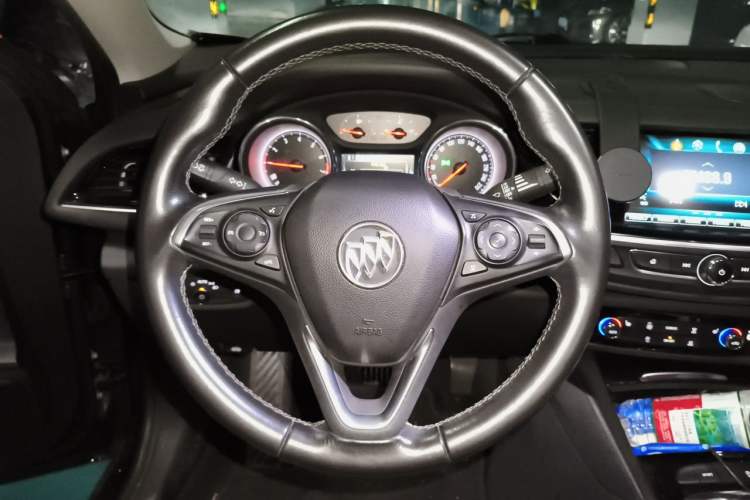 Used Buick Regal 2019 20T Luxury Model China VI Standard Steering Wheel