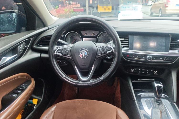 Used Buick Regal 2019 20T Elite Version China VI Standard Steering Wheel
