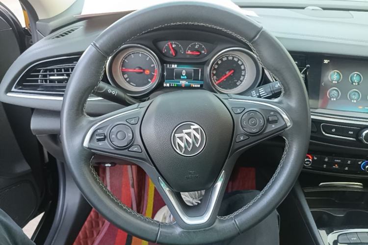Used Buick Regal 2019 20T Elite Version China VI Standard Steering Wheel
