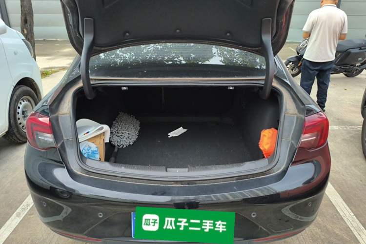 Used Buick Regal 2019 20T Elite Version China VI Standard Trunk