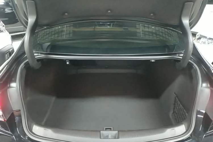 Used Buick Regal 2019 20T Luxury Model China VI Standard Trunk