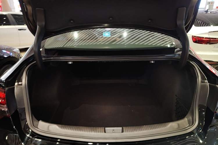 Used Buick Regal 2019 20T Elite Version China VI Standard Trunk