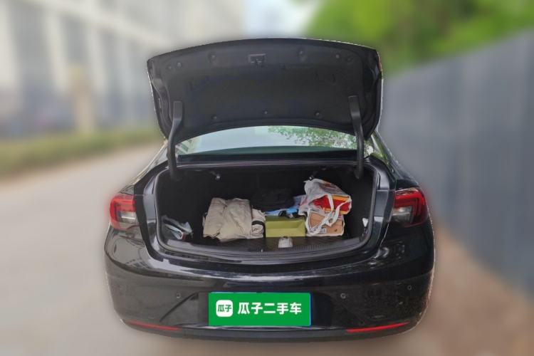Used Buick Regal 2019 20T Elite Version China VI Standard Trunk