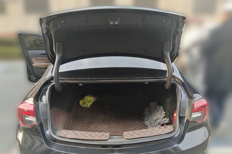 Used Buick Regal 2019 20T Elite Version China VI Standard Trunk