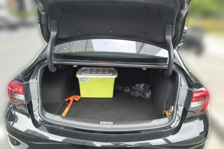 Used Buick Regal 2019 20T Elite Version China VI Standard Trunk