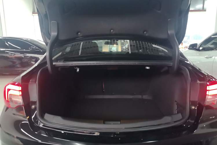 Used Buick Regal 2019 20T Elite Version China VI Standard Trunk