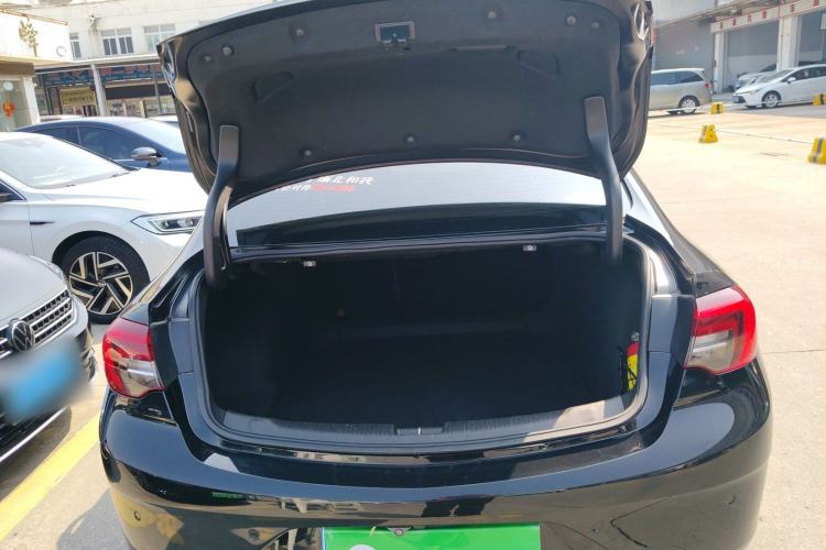Used Buick Regal 2019 20T Elite Version China VI Standard Trunk