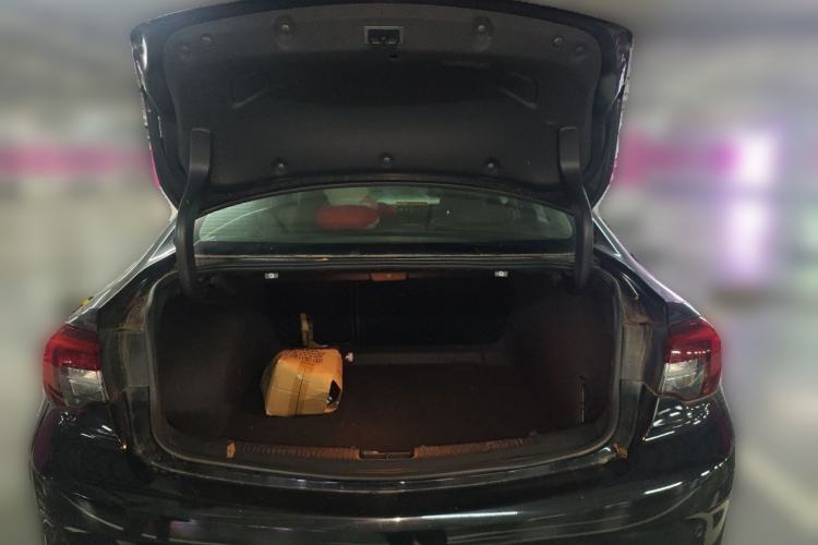 Used Buick Regal 2019 20T Elite Version China VI Standard Trunk