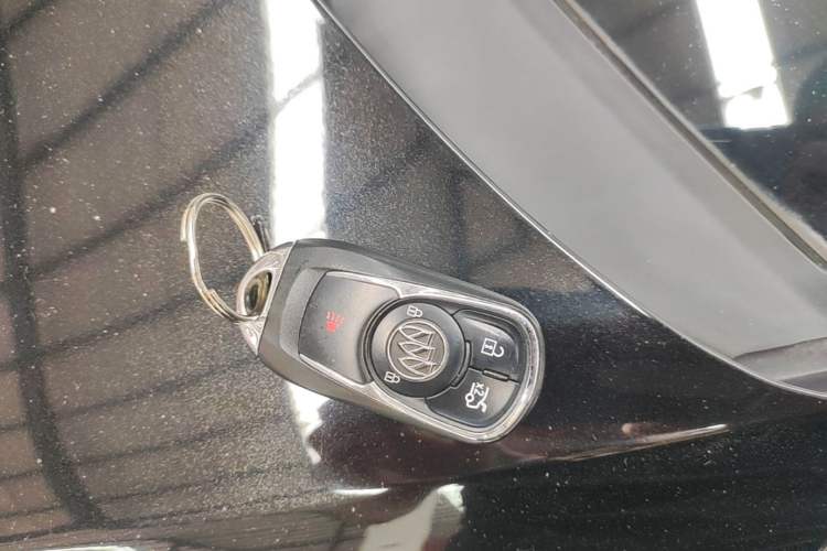 Used Buick Regal 2019 20T Elite Version China V Standard Vehicle Key