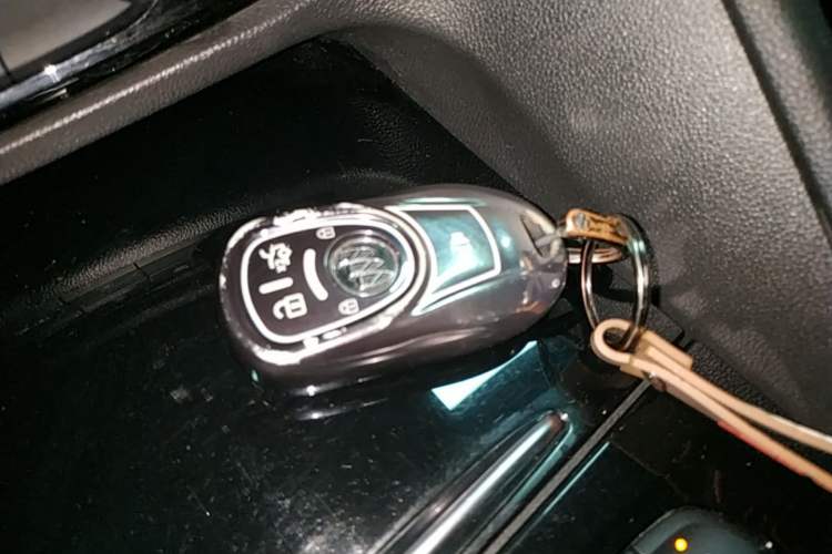 Used Buick Regal 2019 20T Luxury Model China VI Standard Vehicle Key