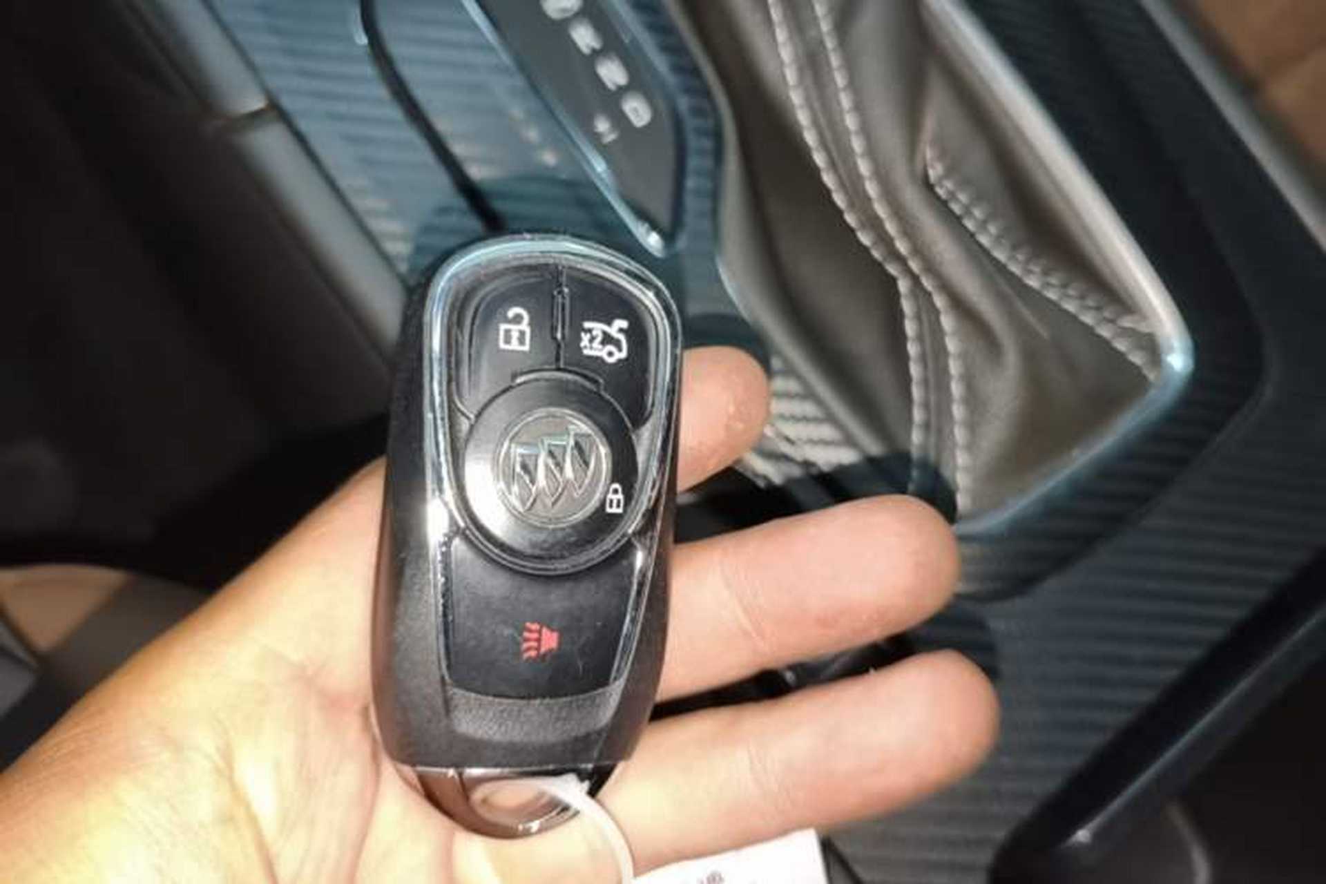 Used Buick Regal 2019 20T Elite Version China VI Standard Vehicle Key