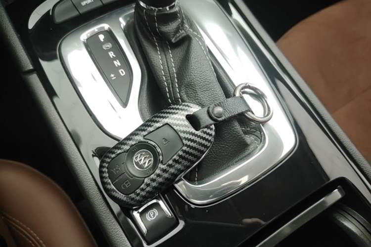 Used Buick Regal 2019 20T Elite Version China VI Standard Vehicle Key
