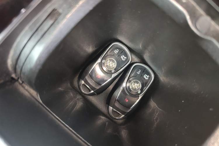 Used Buick Regal 2019 20T Elite Version China V Standard Vehicle Key