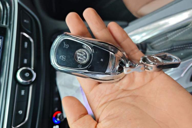 Used Buick Regal 2019 20T Elite Version China VI Standard Vehicle Key
