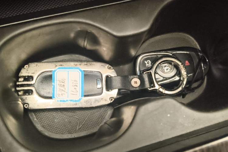Used Buick Regal 2019 20T Elite Version China VI Standard Vehicle Key