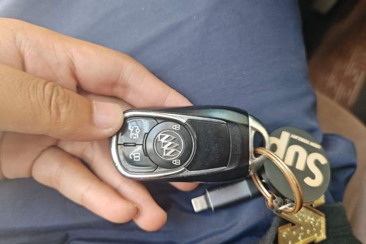 Used Buick Regal 2019 20T Elite Version China VI Standard Vehicle Key