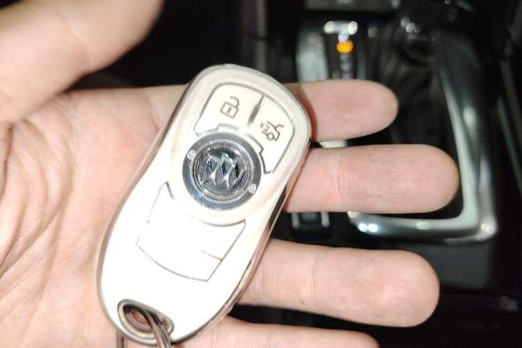 Used Buick Regal 2019 20T Luxury Model China VI Standard Vehicle Key
