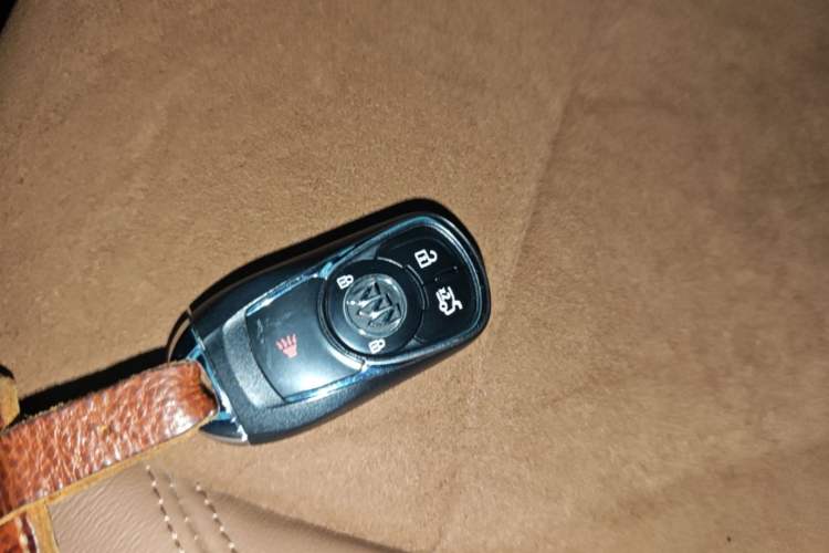Used Buick Regal 2019 20T Elite Version China VI Standard Vehicle Key