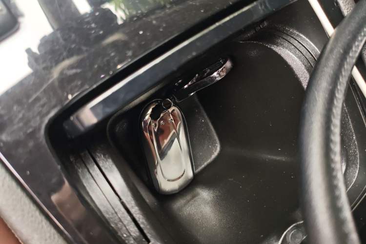 Used Buick Regal 2019 20T Elite Version China VI Standard Vehicle Key