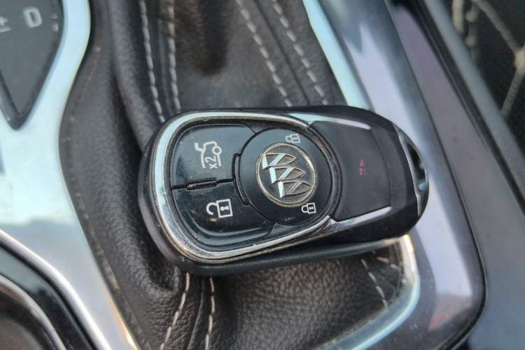 Used Buick Regal 2019 20T Elite Version China VI Standard Vehicle Key