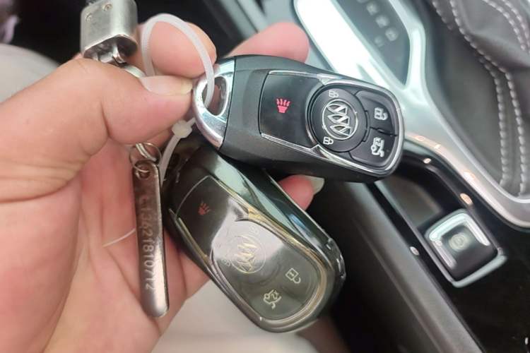 Used Buick Regal 2019 20T Elite Version China VI Standard Vehicle Key