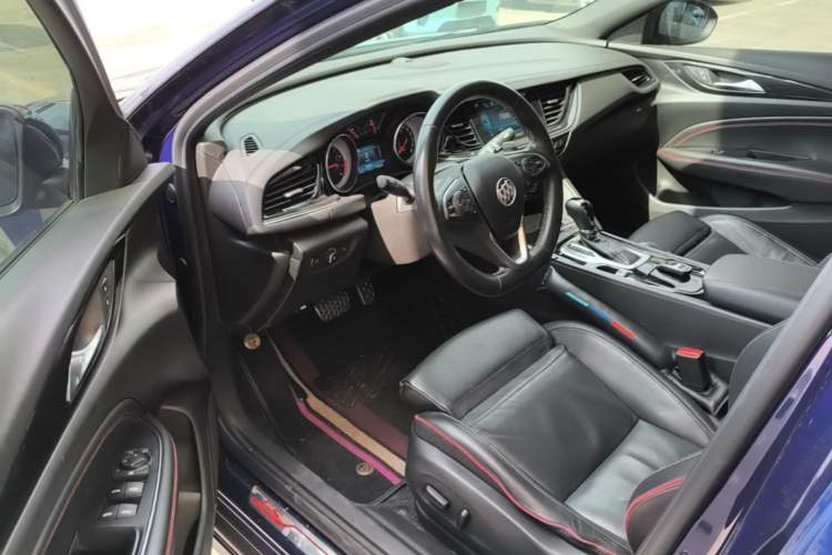 Used Buick Regal 2019 GS 28T Elite Model China VI Standard Driver Seat