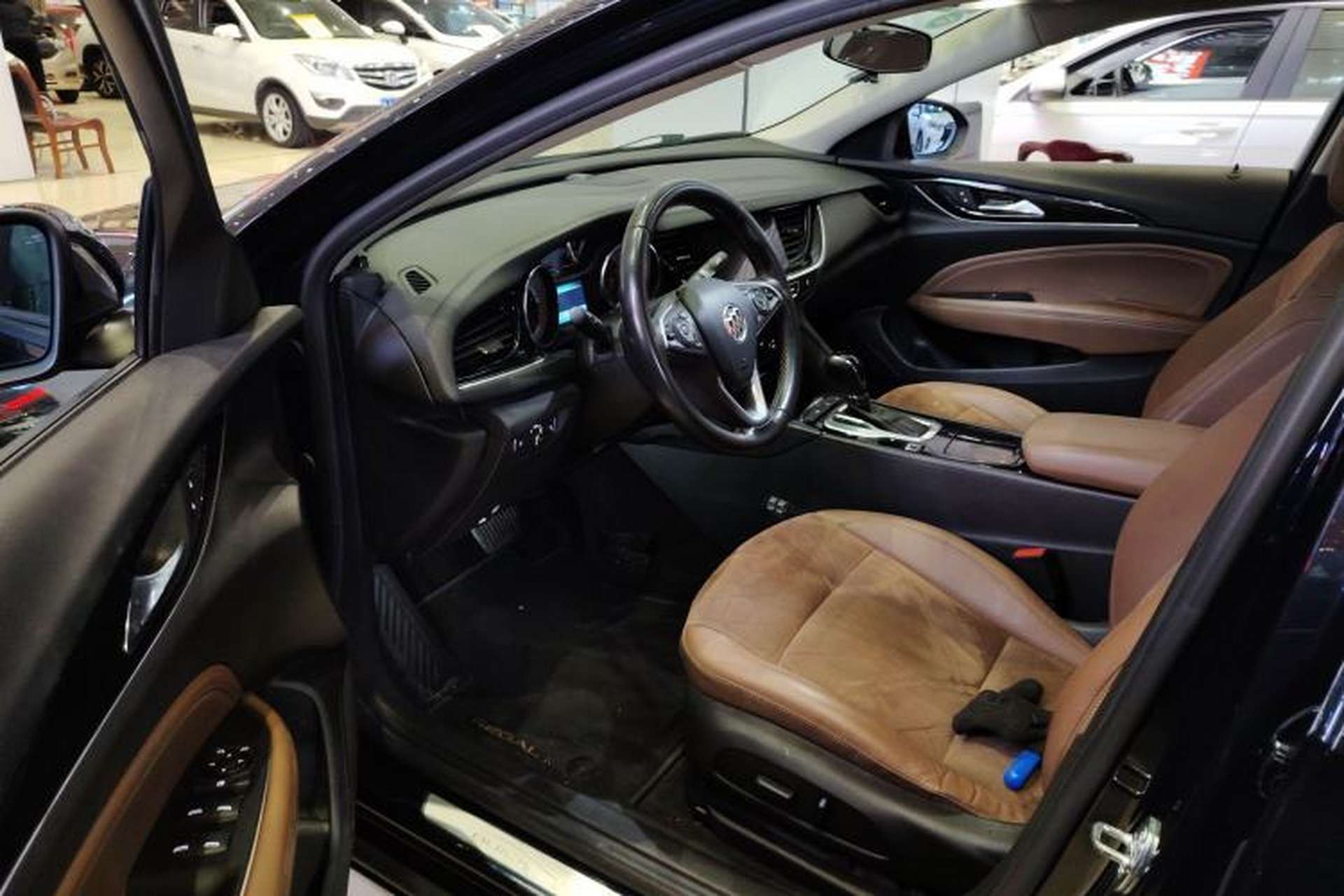 Used Buick Regal 2019 20T Elite Version China VI Standard Driver Seat