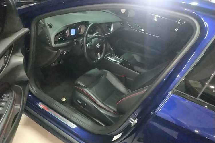 Used Buick Regal 2019 GS 28T Elite Model China VI Standard Driver Seat