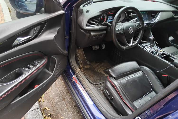 Used Buick Regal 2019 GS 28T Elite Model China VI Standard Driver Seat