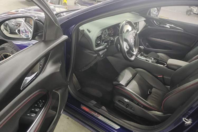 Used Buick Regal 2019 GS 28T Prestige Model China VI Standard Driver Seat
