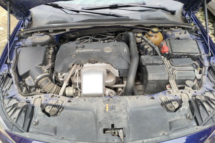 Used Buick Regal 2019 GS 28T Prestige Model China VI Standard Engine Bay