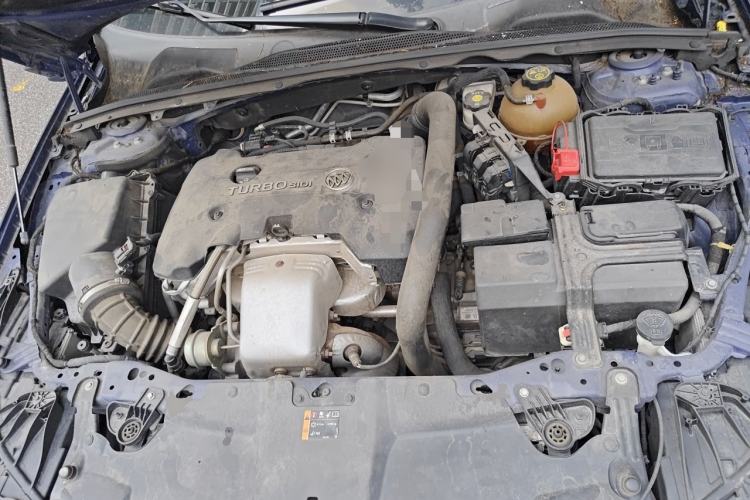 Used Buick Regal 2019 GS 28T Elite Model China VI Standard Engine Bay