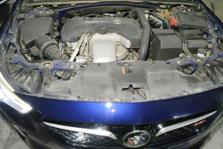 Used Buick Regal 2019 GS 28T Prestige Model China VI Standard Engine Bay