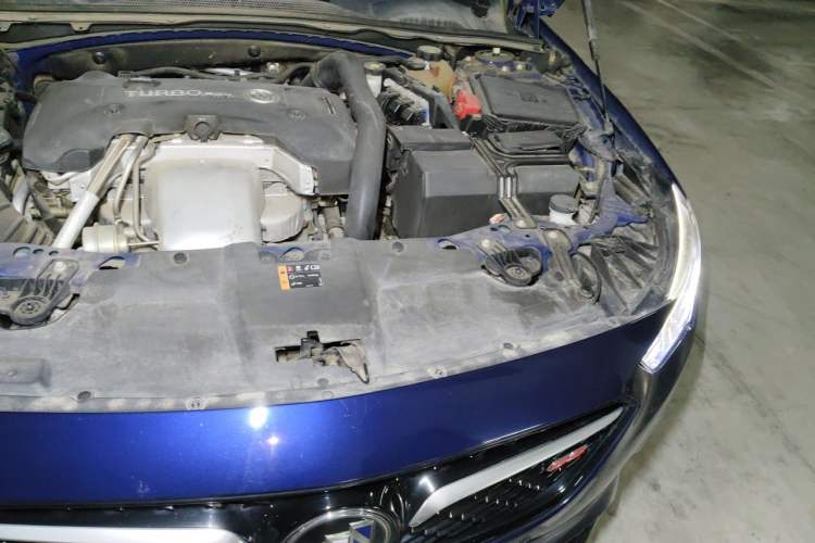 Used Buick Regal 2019 GS 28T Prestige Model China VI Standard Engine Bay Left
