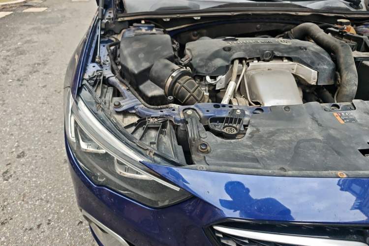 Used Buick Regal 2019 GS 28T Prestige Model China VI Standard Engine Bay Right