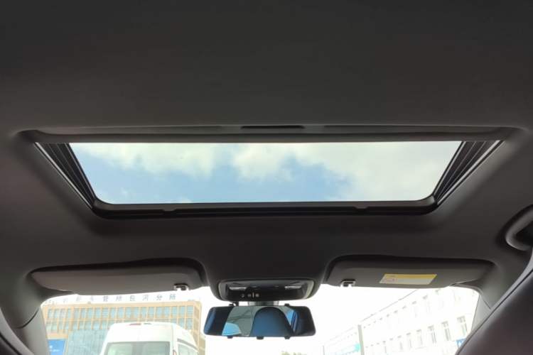Used Buick Regal 2019 GS 28T Elite Model China VI Standard Headliner