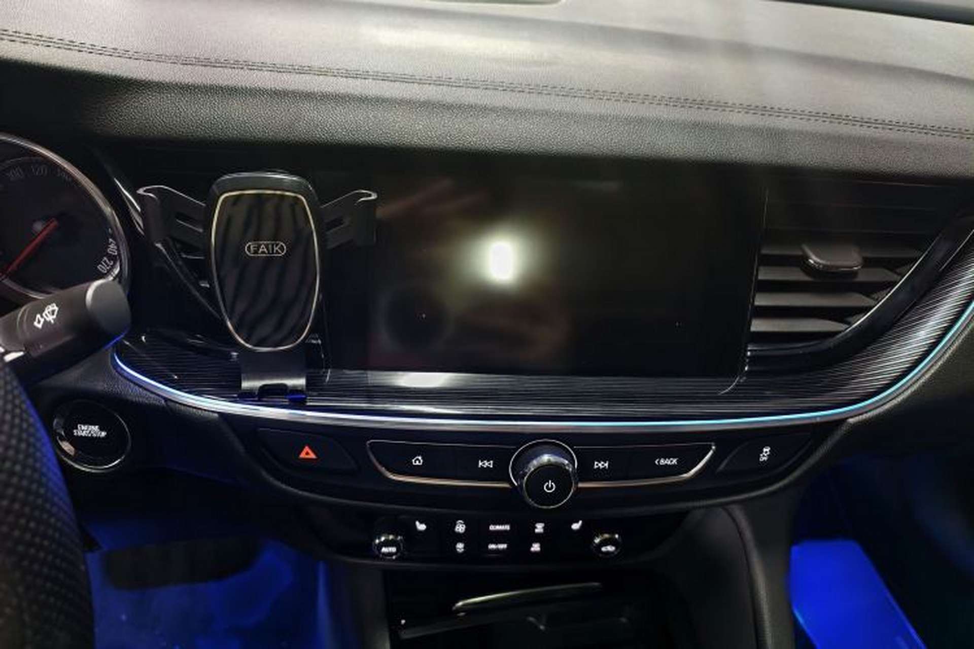 Used Buick Regal 2019 20T Elite Version China VI Standard Interior 2