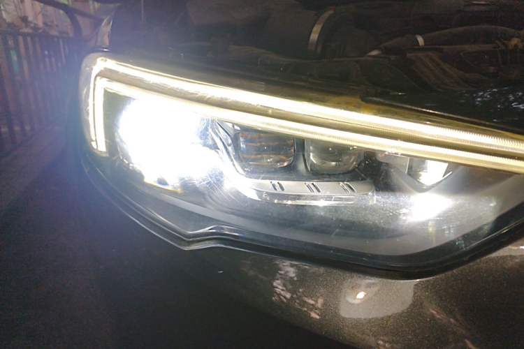 Used Buick Regal 2019 20T Luxury Model China V Standard Right Front Headlight