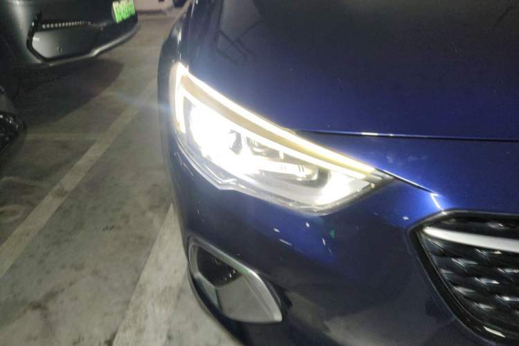 Used Buick Regal 2019 GS 28T Prestige Model China VI Standard Right Front Headlight