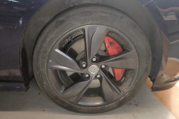 Used Buick Regal 2019 GS 28T Prestige Model China VI Standard Right Front Wheel Hub