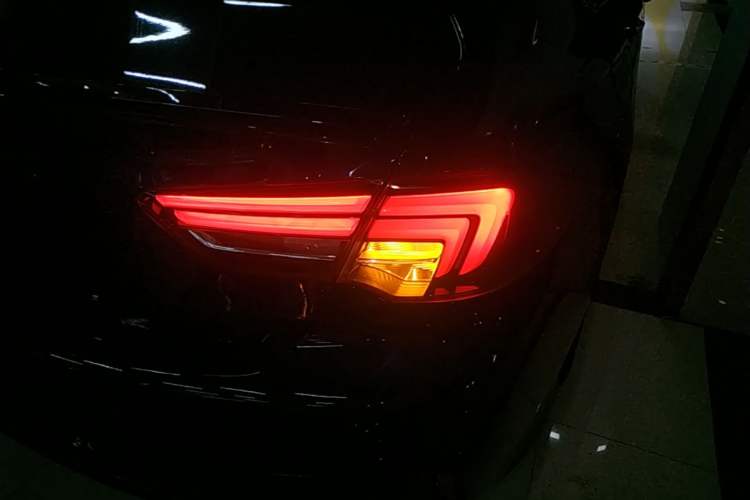 Used Buick Regal 2019 GS 28T Elite Model China VI Standard Right Rear Taillight