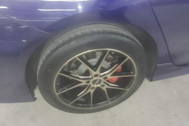 Used Buick Regal 2019 GS 28T Prestige Model China VI Standard Right Rear Wheel Hub