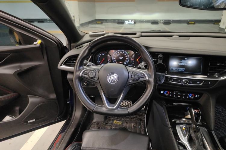 Used Buick Regal 2019 GS 28T Prestige Model China VI Standard Steering Wheel