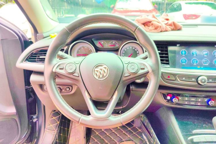 Used Buick Regal 2019 20T Elite Version China VI Standard Steering Wheel