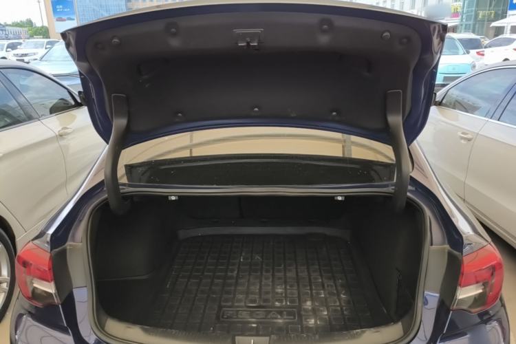 Used Buick Regal 2019 GS 28T Elite Model China VI Standard Trunk