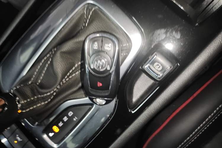 Used Buick Regal 2019 GS 28T Prestige Model China VI Standard Vehicle Key